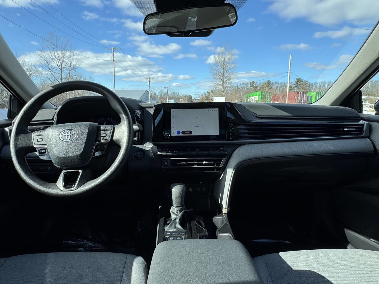 Used 2025 Toyota Camry LE image 19