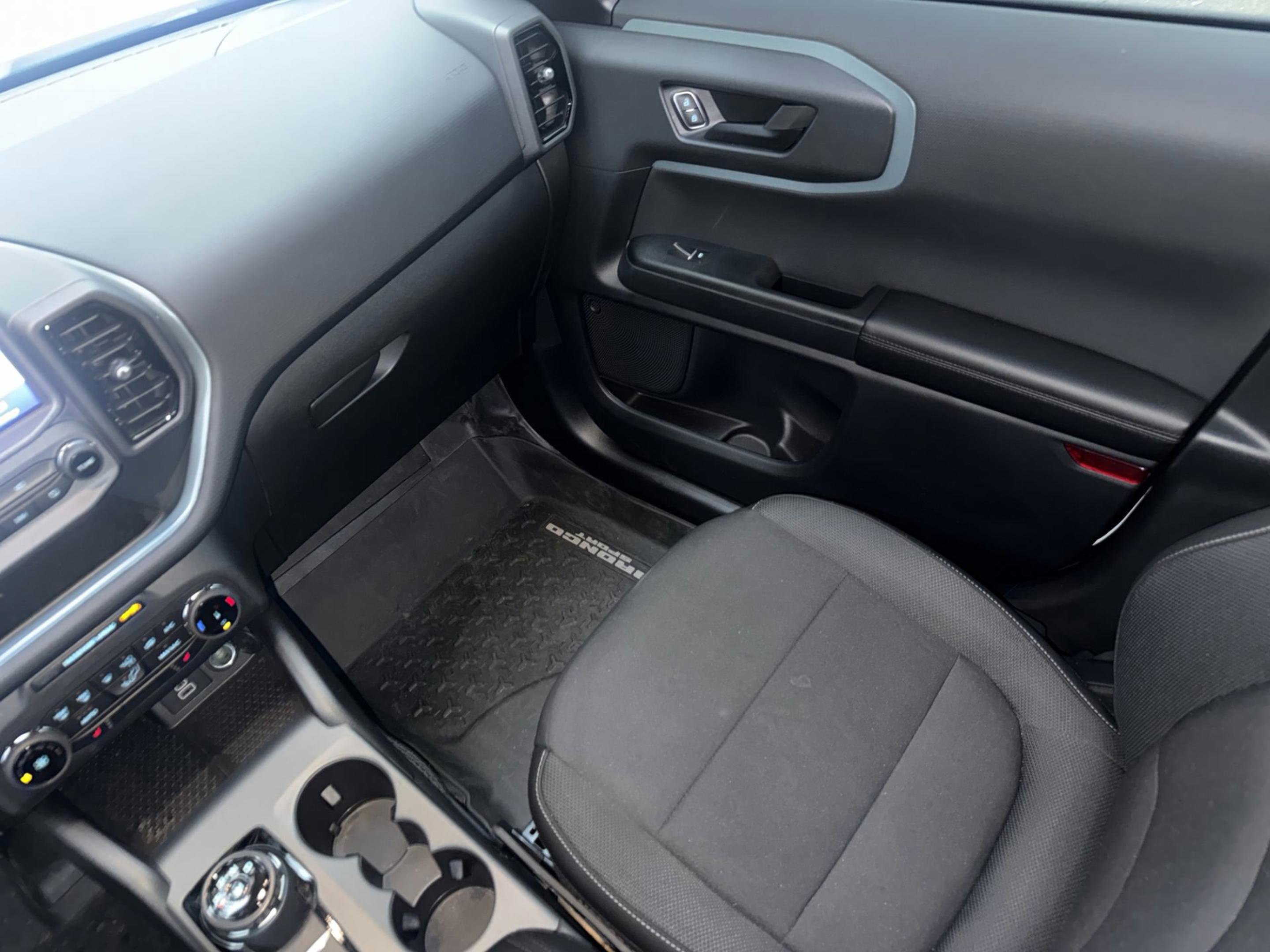 Used 2024 Ford Bronco Sport Badlands image 15