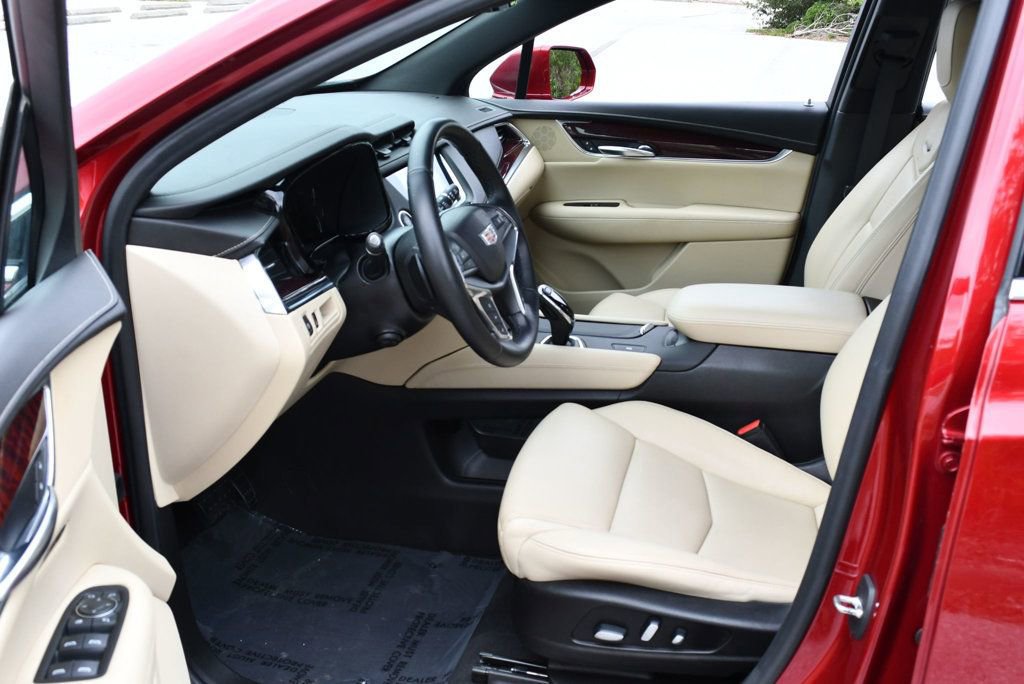 Used 2019 Cadillac XT5 Luxury FWD image 38
