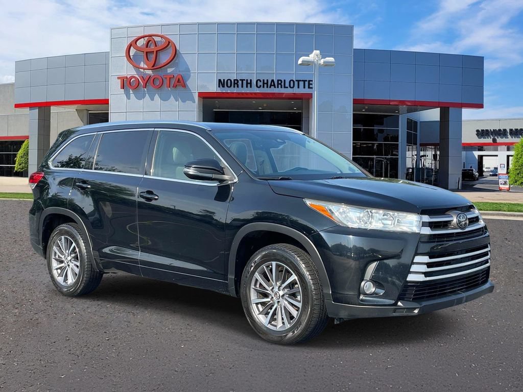 Used 2018 Toyota Highlander XLE