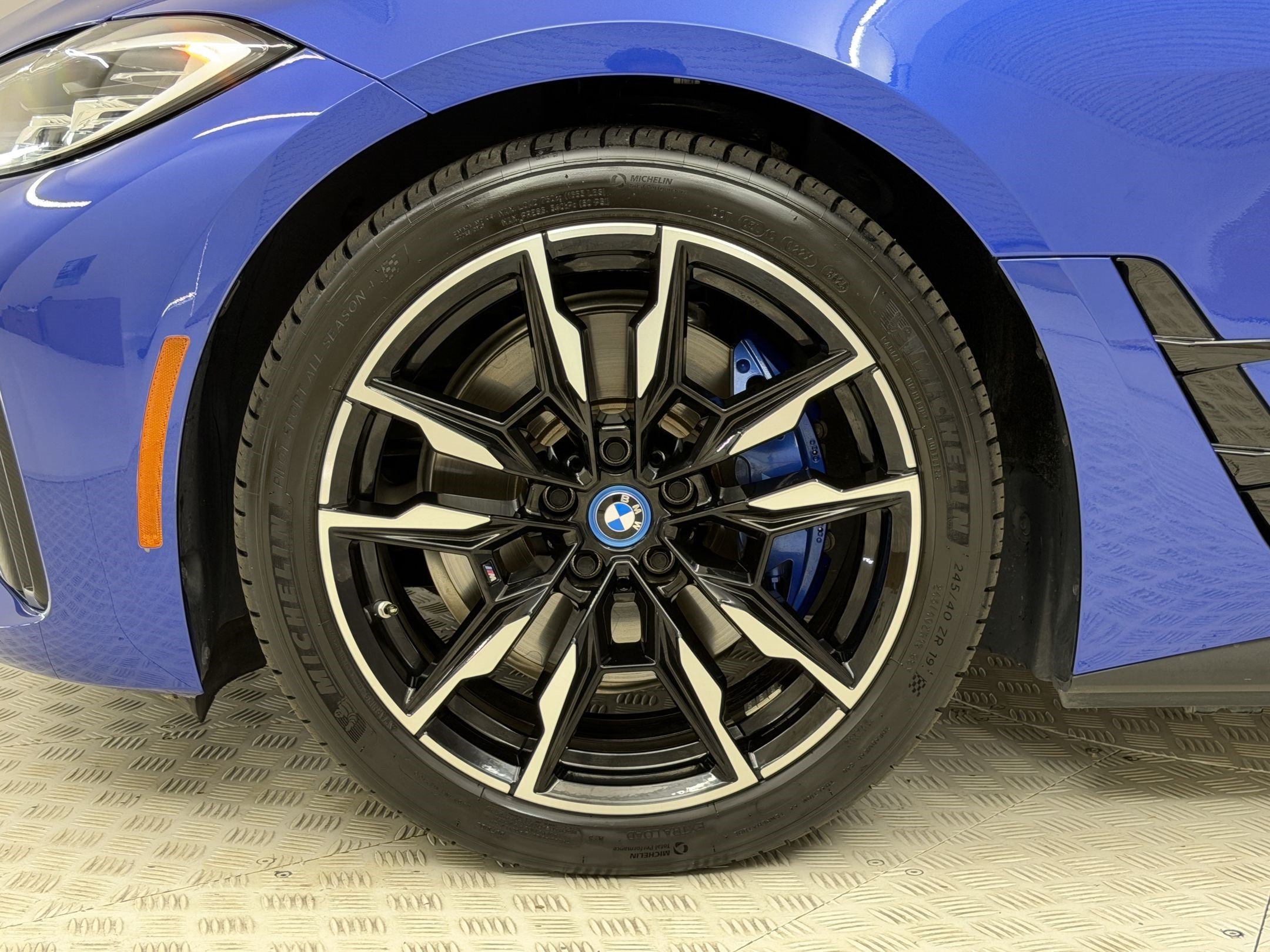 Used 2023 BMW i4 M50 AWD/4WD image 13