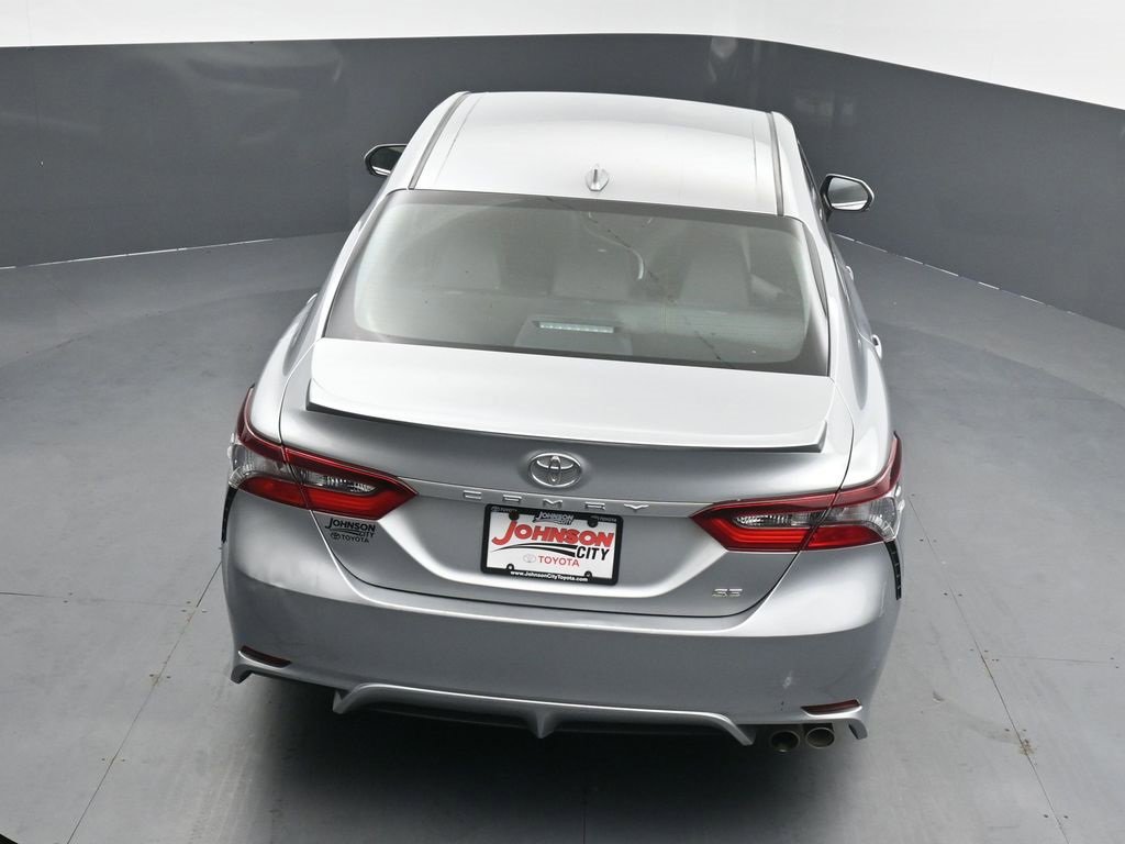 Used 2022 Toyota Camry SE image 34