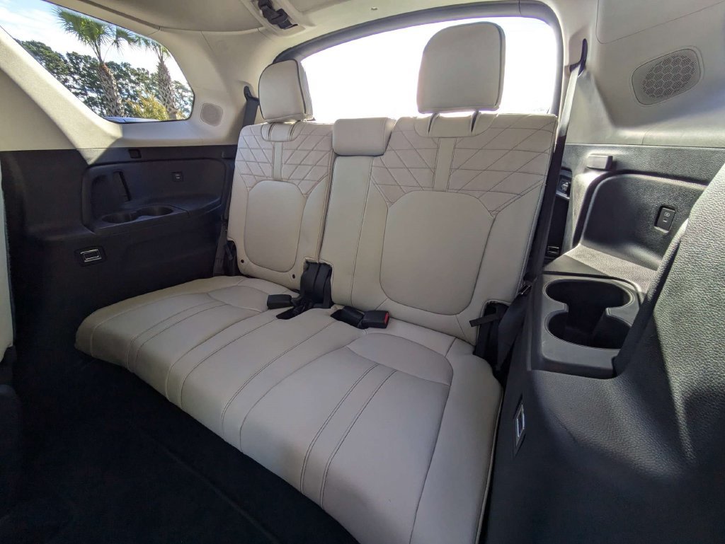 Used 2026 Honda Pilot Elite image 14
