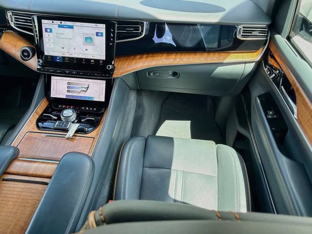 Used 2022 Jeep Grand Wagoneer Series II w/ Convenience Group III AWD/4WD image 19