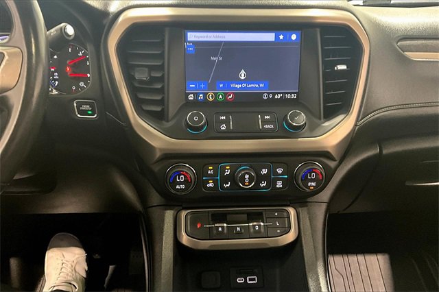 Used 2022 GMC Acadia Denali image 15