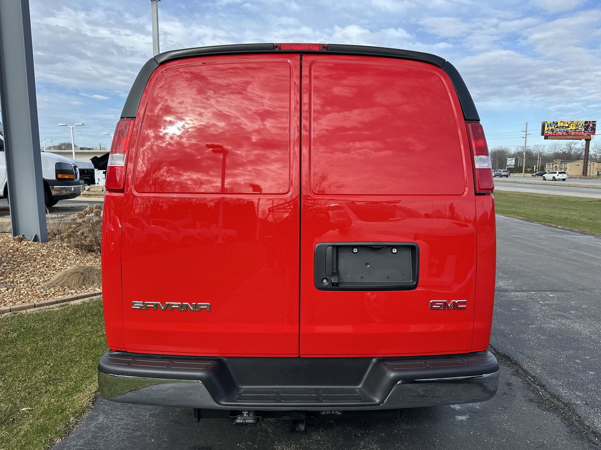 New 2026 GMC Savana 2500 w/ Driver Convenience Package image 23
