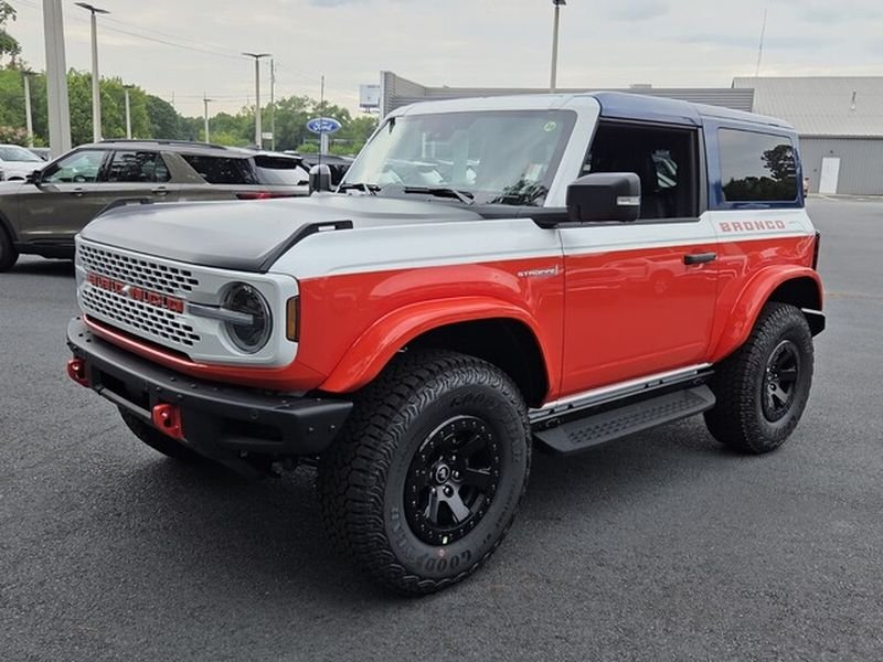New 2025 Ford Bronco Stroppe Edition AWD/4WD image 3
