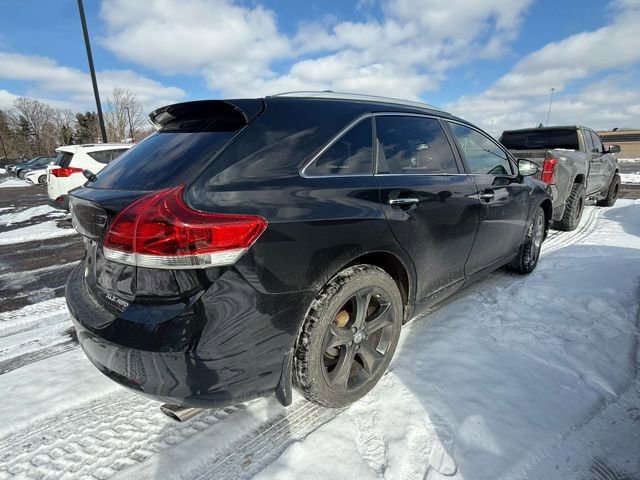 Used 2015 Toyota Venza XLE image 2
