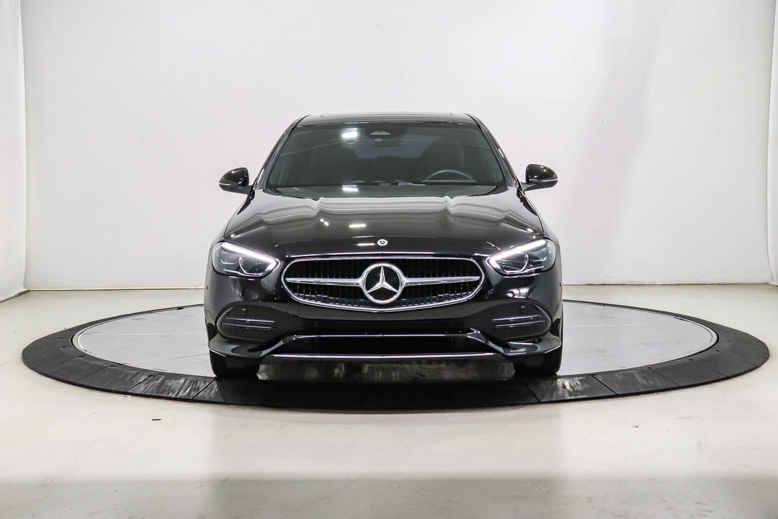 Certified 2024 Mercedes-Benz C 300 Sedan image 6