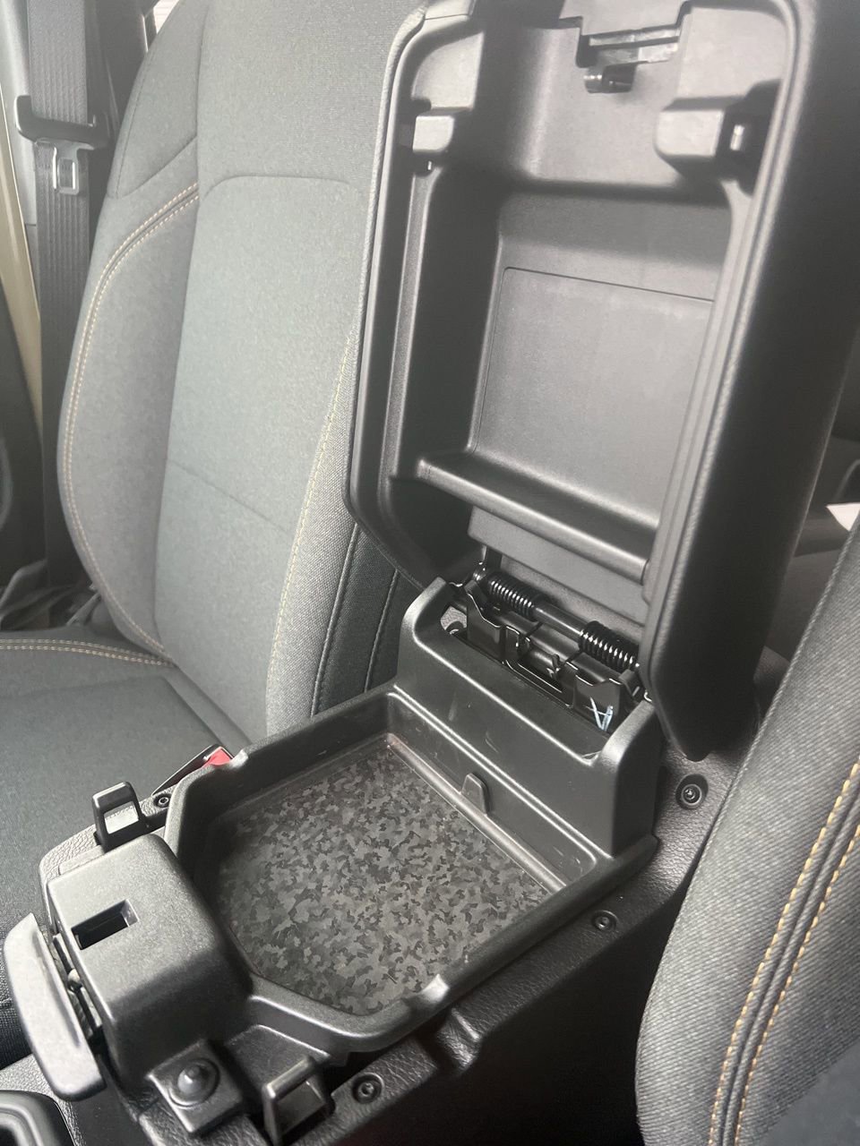 Used 2025 Jeep Gladiator Nighthawk image 31