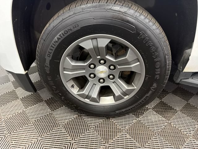Used 2020 Chevrolet Tahoe LS w/ Enhanced Driver Alert Package AWD/4WD image 29