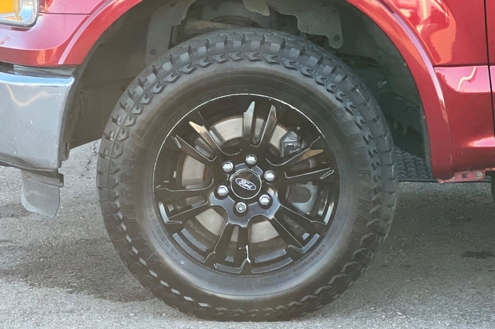 Used 2016 Ford F150 Lariat image 27