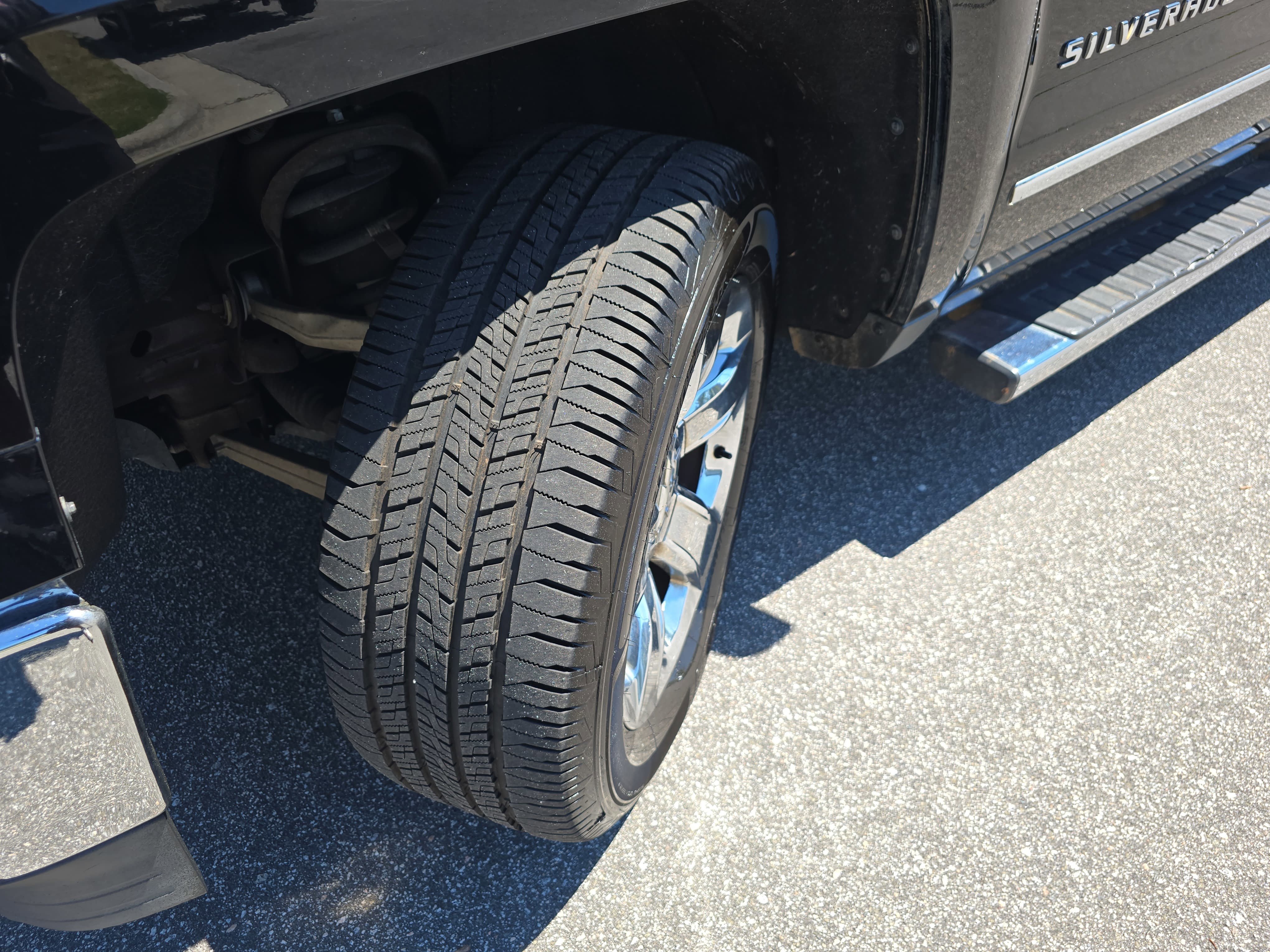 Used 2014 Chevrolet Silverado 1500 LTZ Z71 w/ LTZ Plus Package image 34
