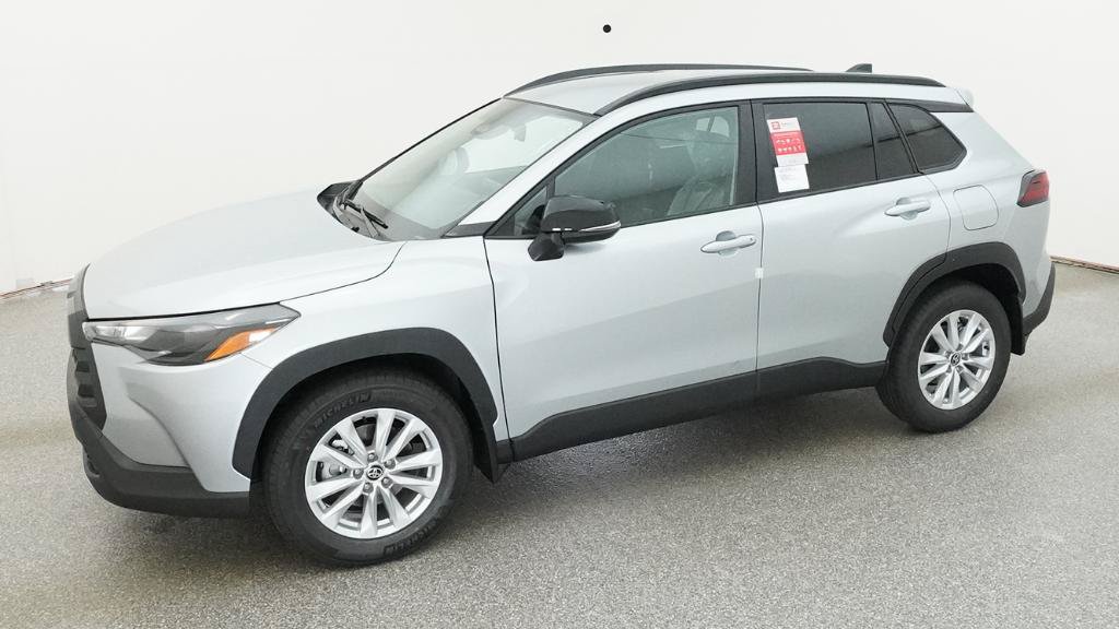 New 2026 Toyota Corolla Cross LE FWD image 5