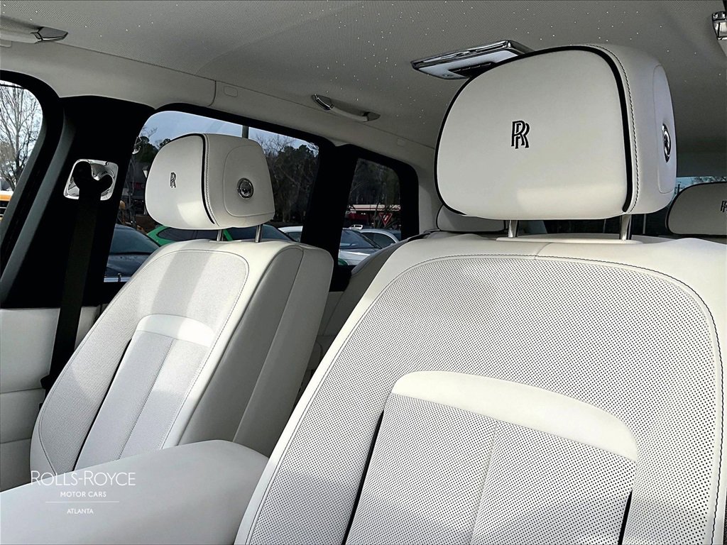 New 2026 Rolls-Royce Cullinan image 15