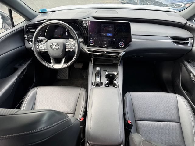 Used 2025 Lexus RX 350h AWD/4WD image 26