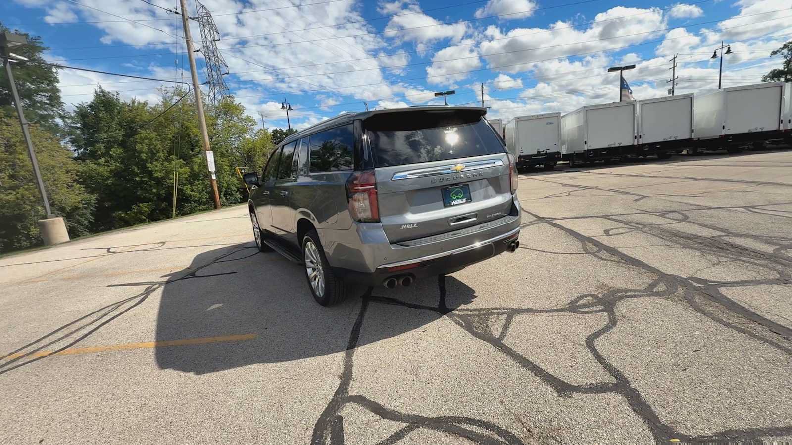 Certified 2021 Chevrolet Suburban Premier AWD/4WD image 6