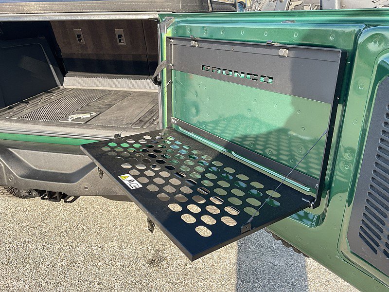 Used 2023 Ford Bronco Wildtrak image 34