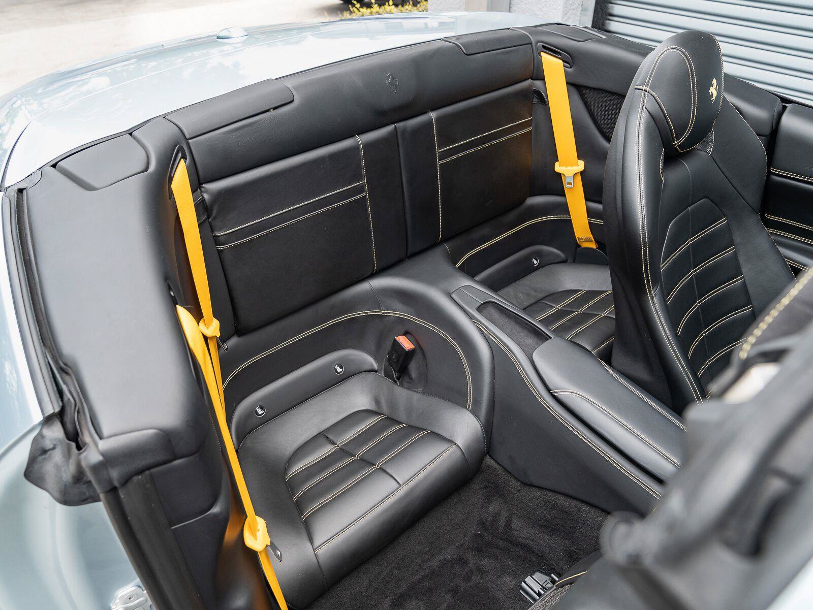 Used 2016 Ferrari California T RWD image 36