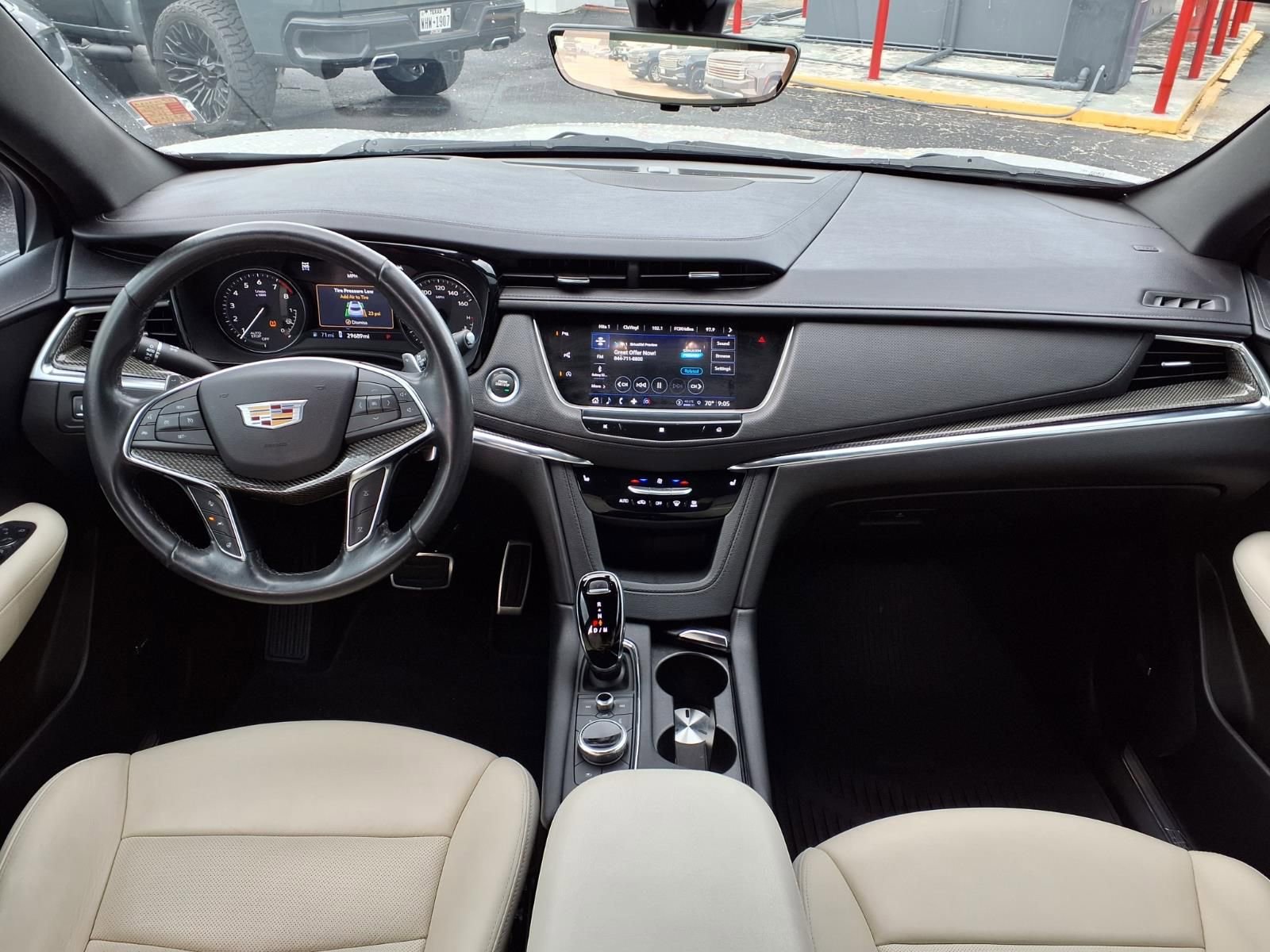 Used 2021 Cadillac XT5 Sportv AWD/4WD image 3
