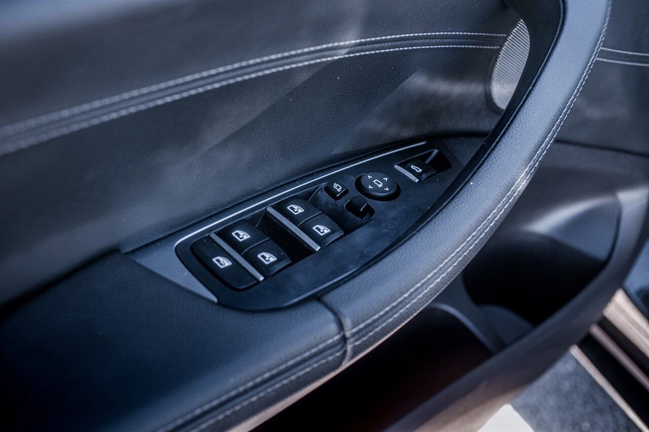 Used 2022 BMW X4 M image 17