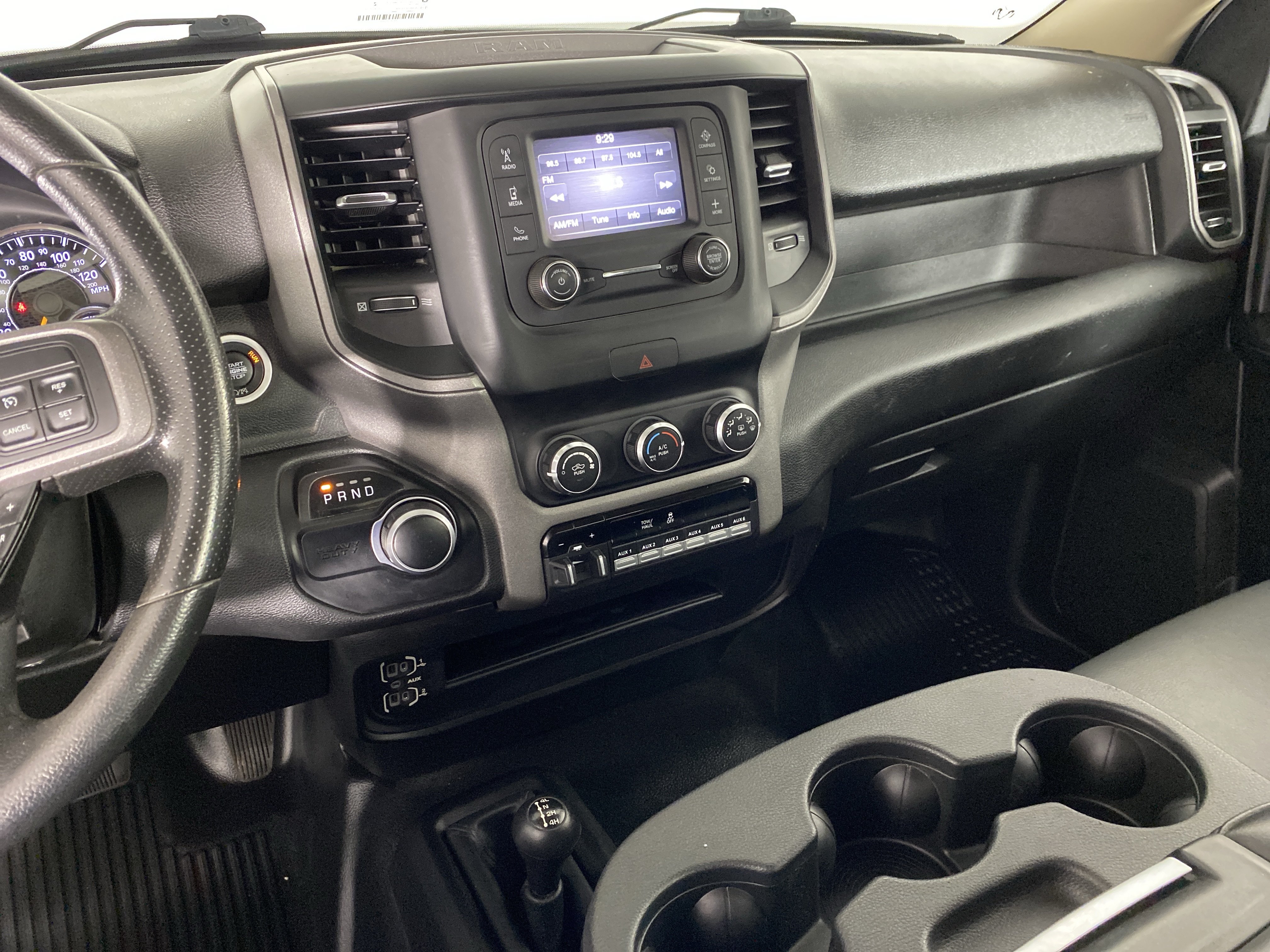 Used 2020 RAM 2500 Tradesman w/ Chrome Appearance Group AWD/4WD image 24