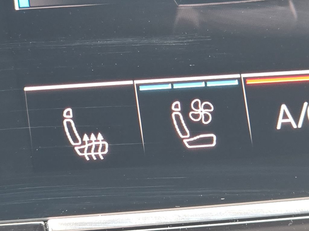 New 2026 Audi SQ8 Prestige AWD/4WD image 26