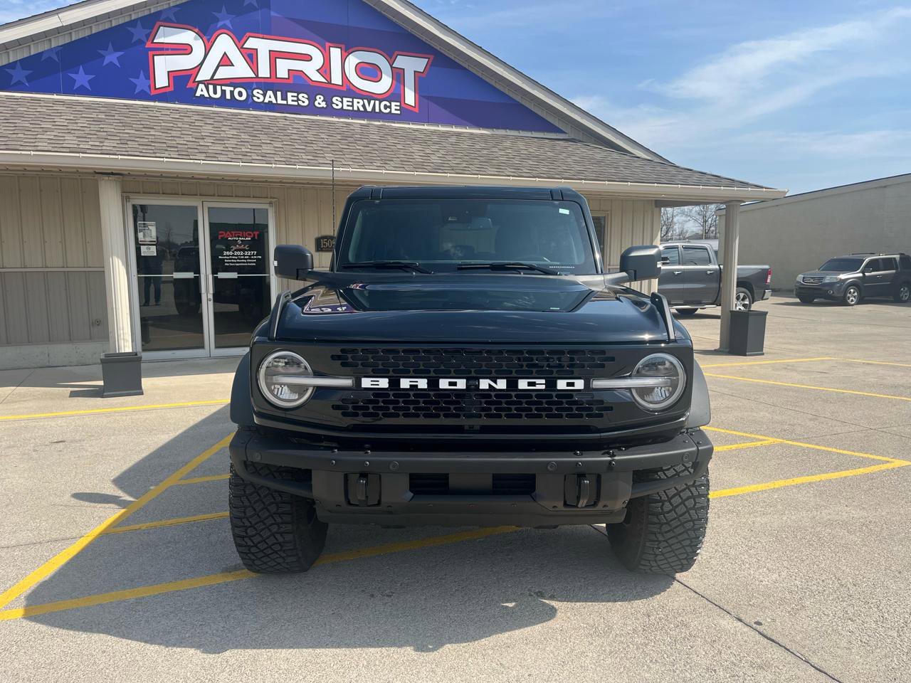 Used 2024 Ford Bronco Wildtrak image 2