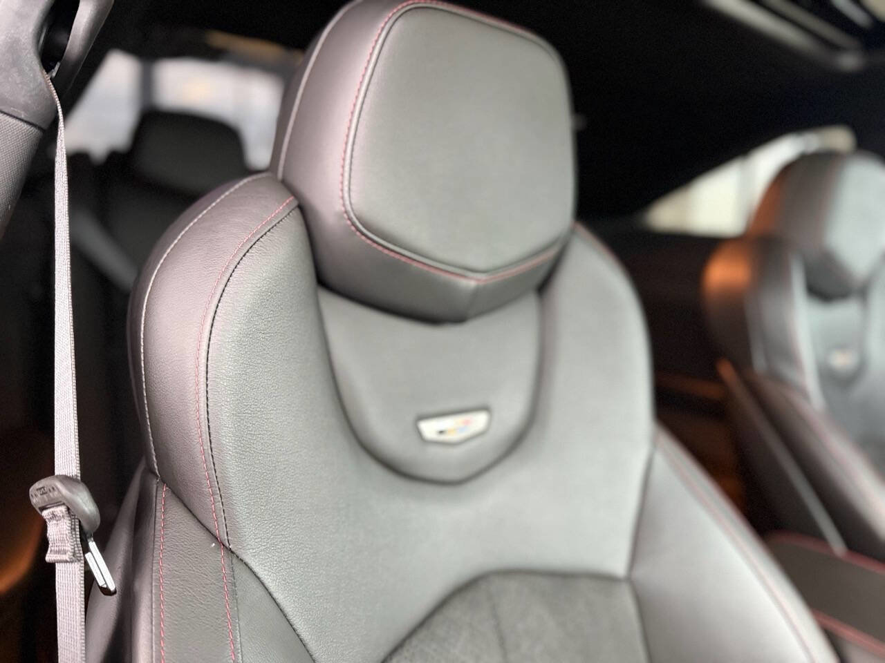 Used 2015 Cadillac CTS V RWD image 35