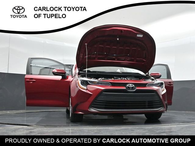 Used 2025 Toyota Corolla LE FWD image 48