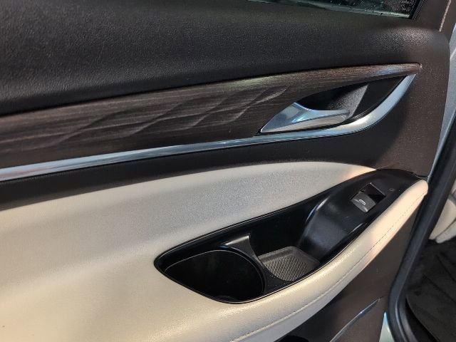 Certified 2023 Buick Enclave Avenir image 32