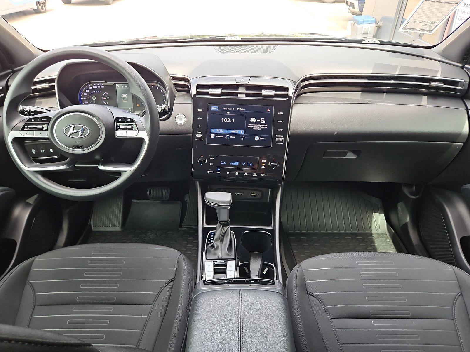 Used 2024 Hyundai Santa Cruz SEL AWD/4WD image 17