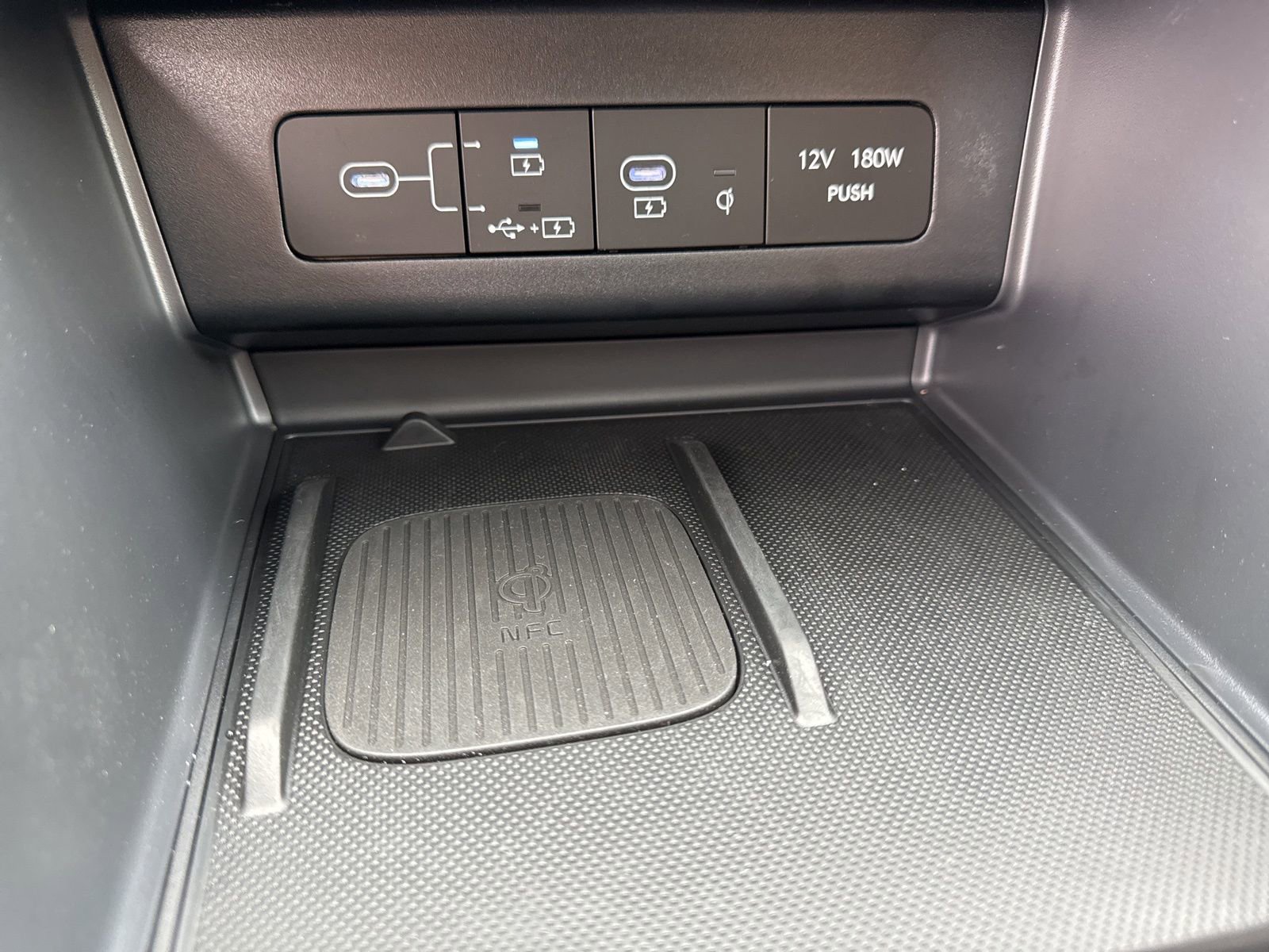 Used 2025 Hyundai Sonata Limited image 25