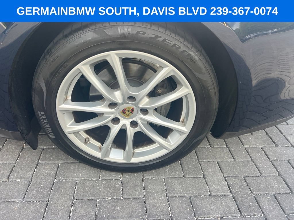 Used 2018 Porsche Panamera 4S AWD/4WD image 16