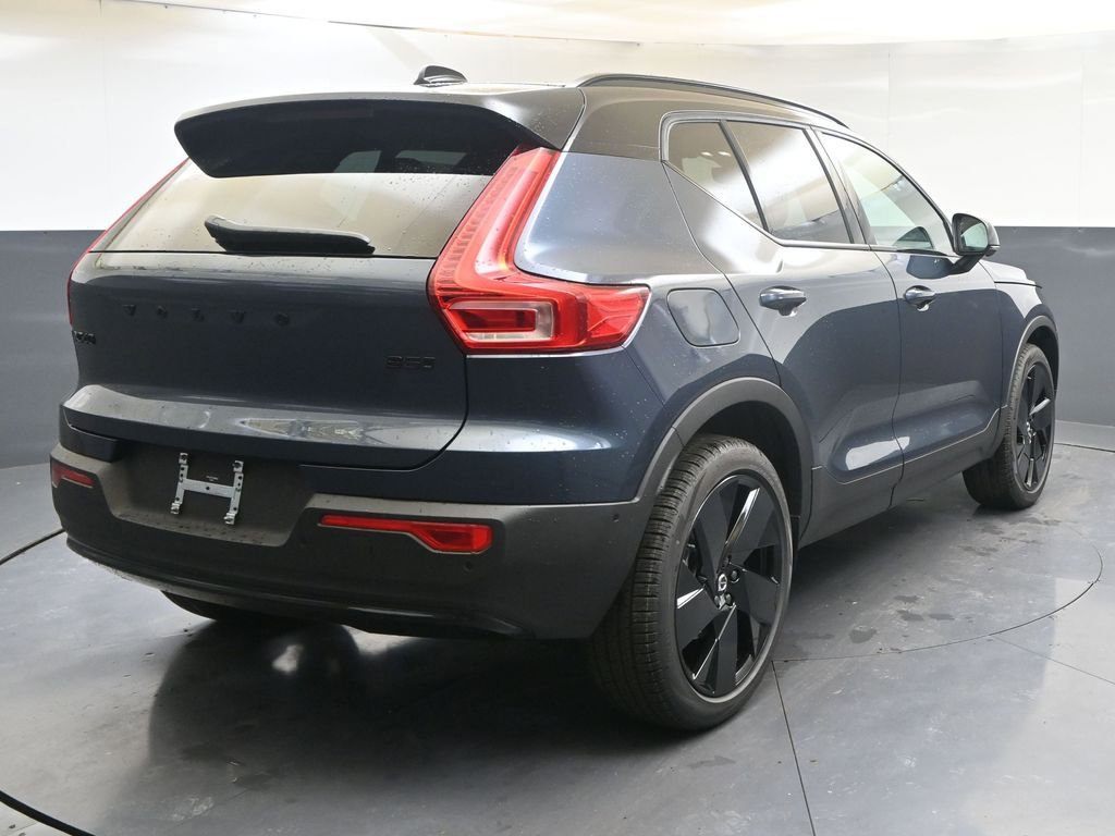New 2026 Volvo XC40 B5 Ultra w/ Climate Package AWD/4WD image 5