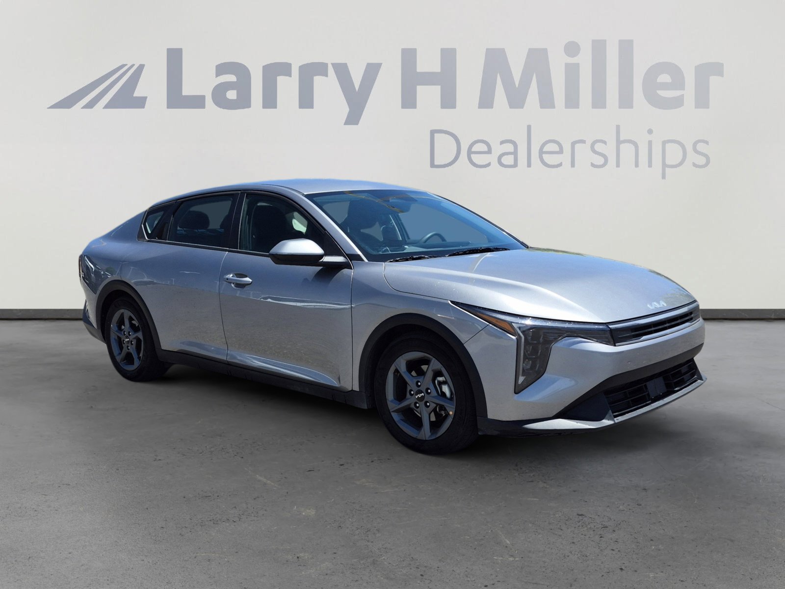 Used 2025 Kia K4 FWD image 7