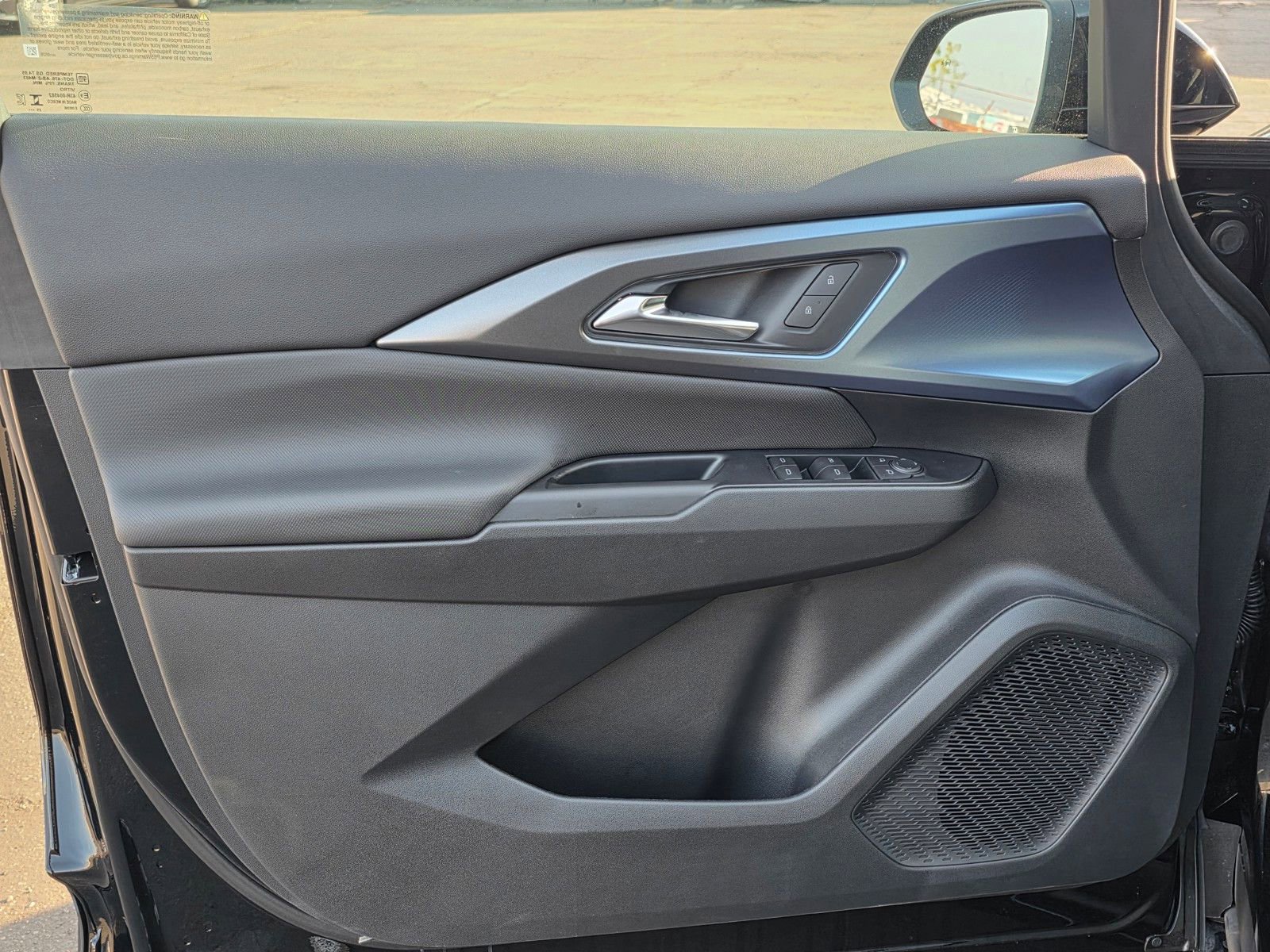 New 2026 Chevrolet Equinox EV LT image 20