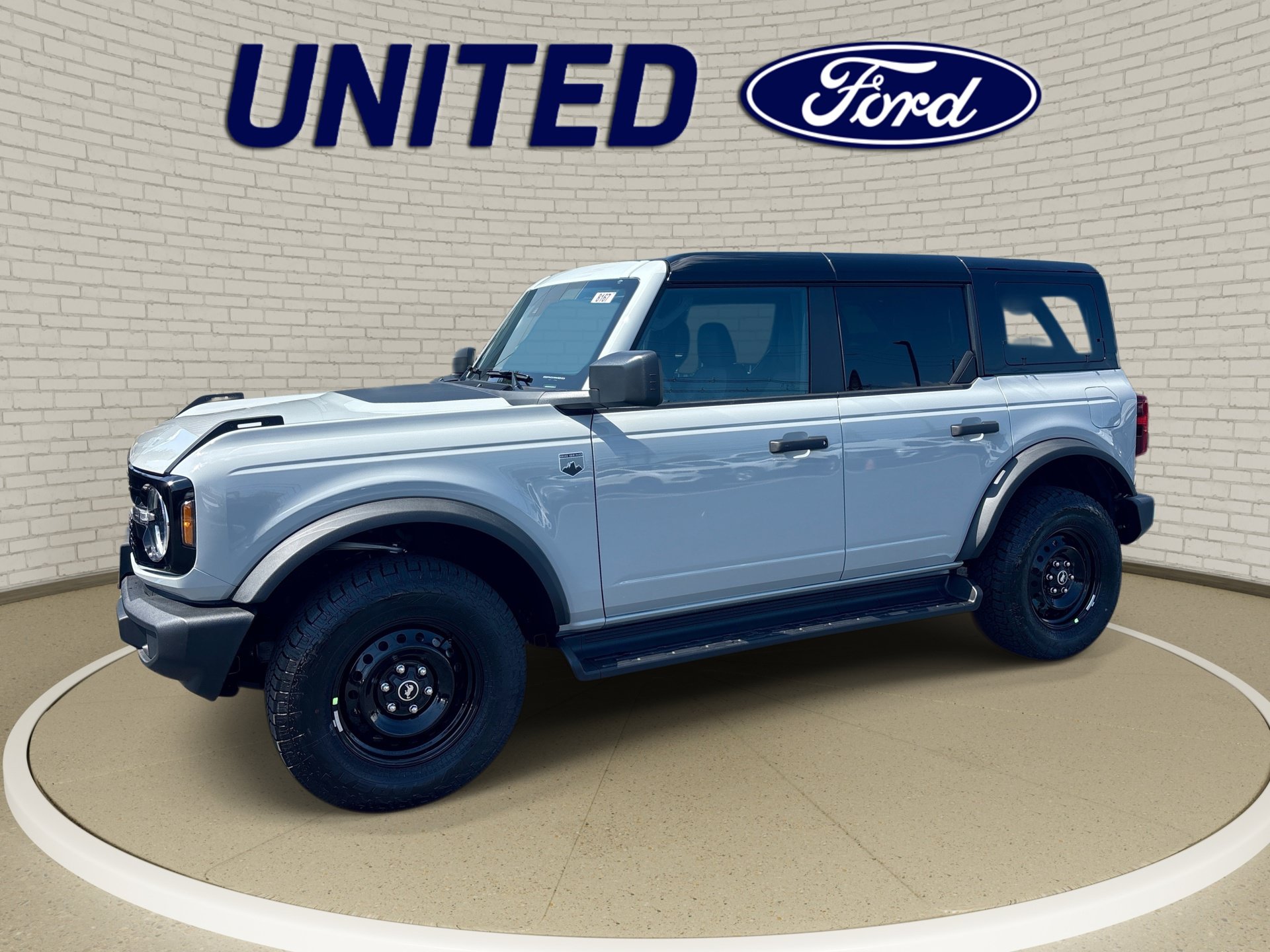 New 2026 Ford Bronco Big Bend AWD/4WD image 1