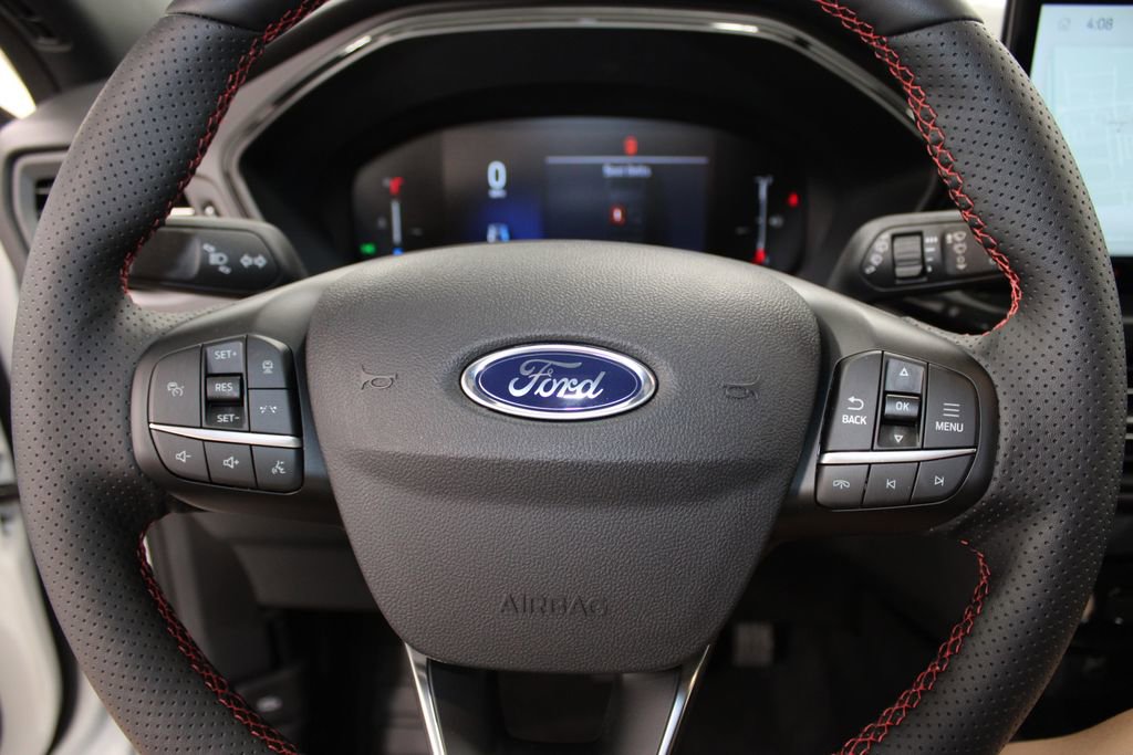 New 2025 Ford Escape ST-Line w/ Tech Pack #1 image 32