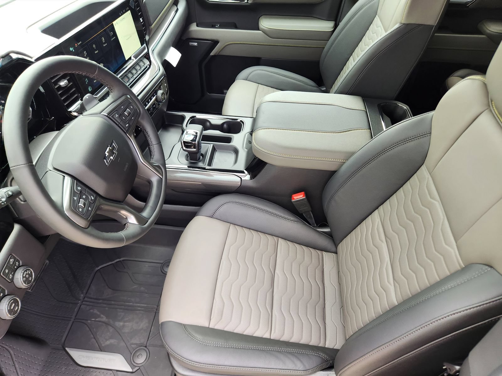 New 2026 Chevrolet Silverado 1500 ZR2 w/ LPO, Dark Essentials Package AWD/4WD image 13