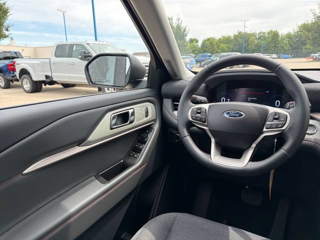 New 2026 Ford Explorer Active AWD/4WD image 18