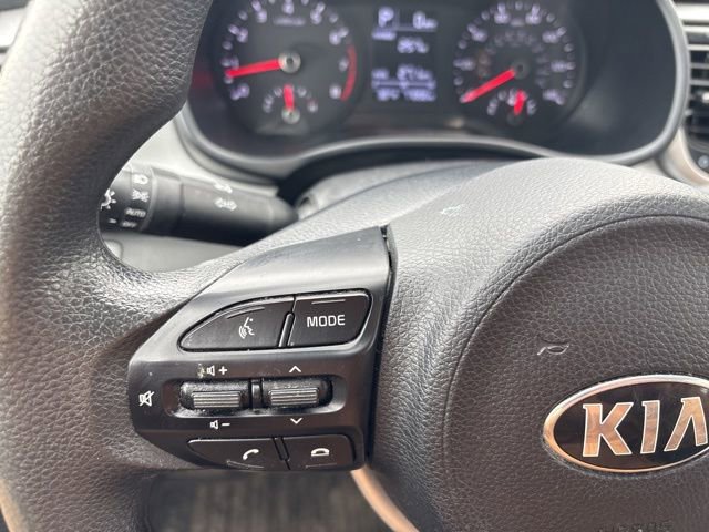 Used 2021 Kia Rio LX image 17