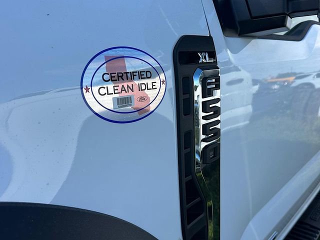 New 2026 Ford F550 4x4 Crew Cab image 5