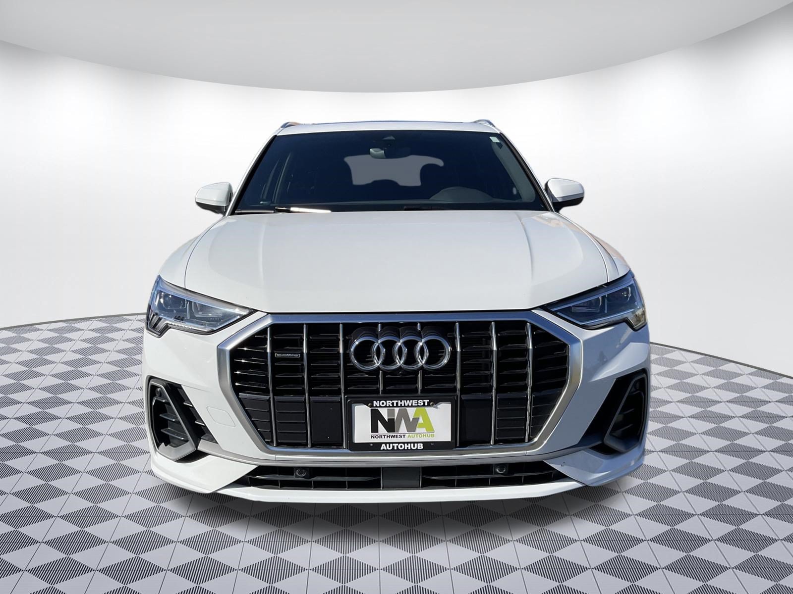 Used 2023 Audi Q3 2.0T Premium Plus AWD/4WD image 5