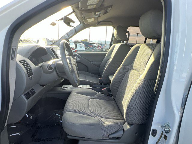 Used 2020 Nissan Frontier SV w/ Midnight Edition Floor Mats image 19