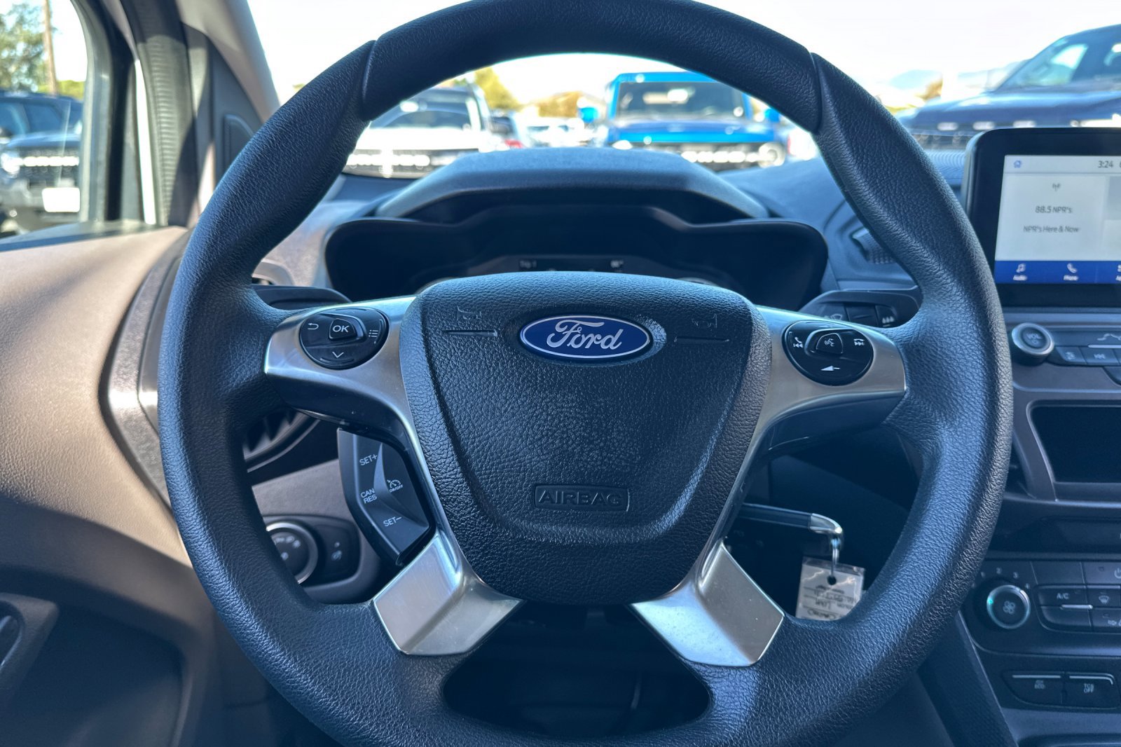 Used 2023 Ford Transit Connect XL image 20