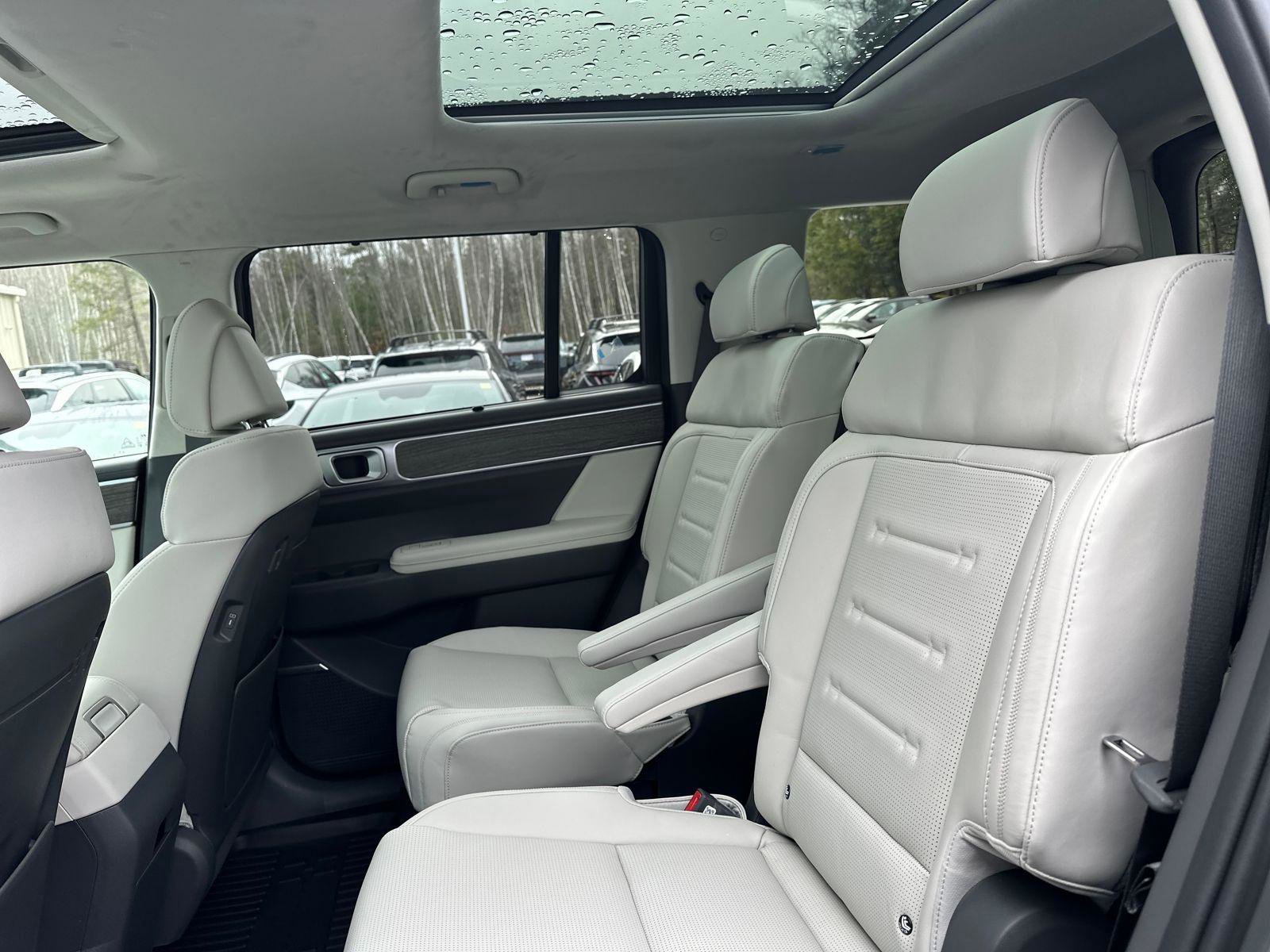 New 2026 Hyundai Santa Fe Calligraphy image 10