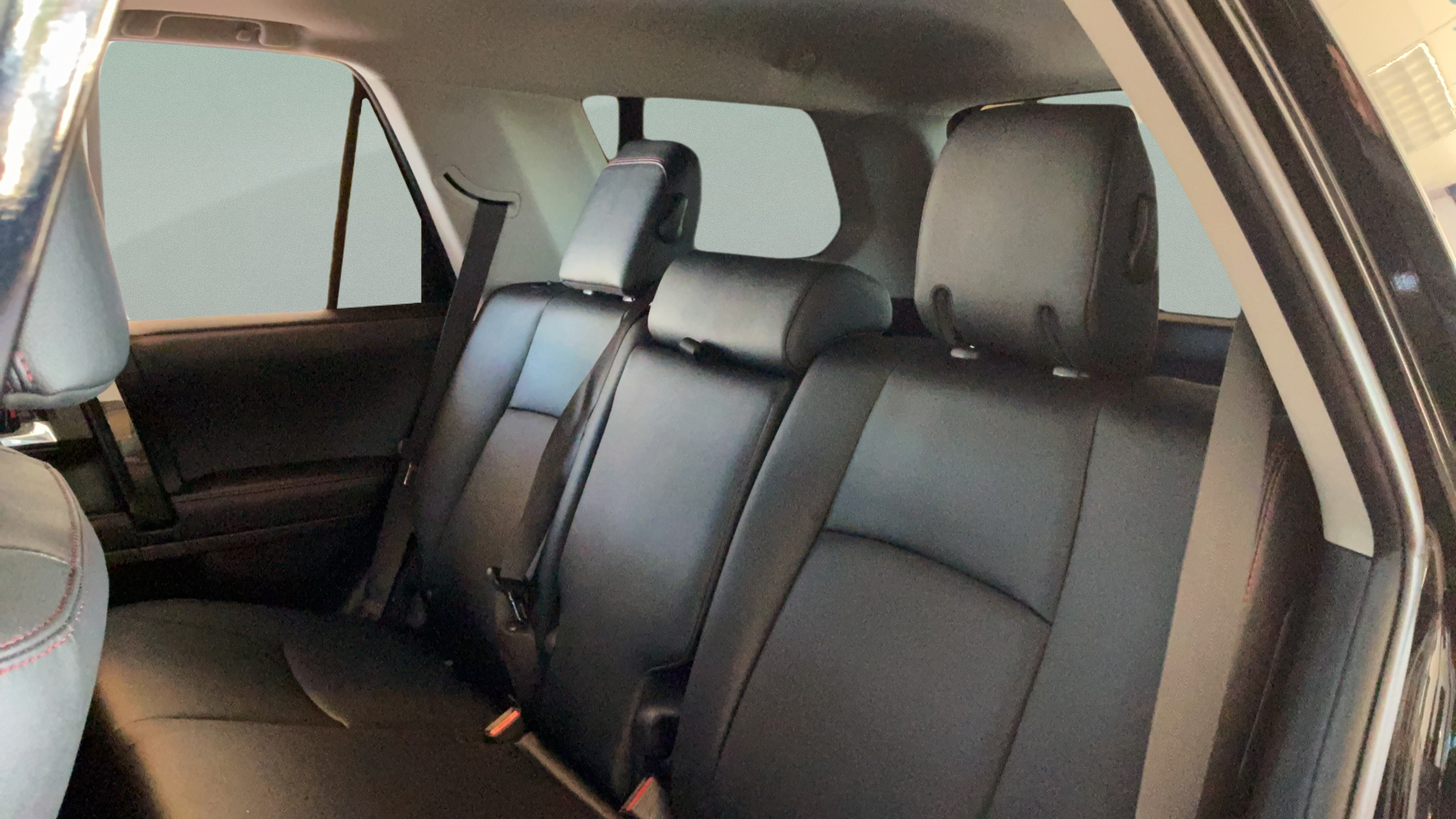 Certified 2023 Toyota 4Runner TRD Off-Road Premium w/ Moonroof Package AWD/4WD image 34