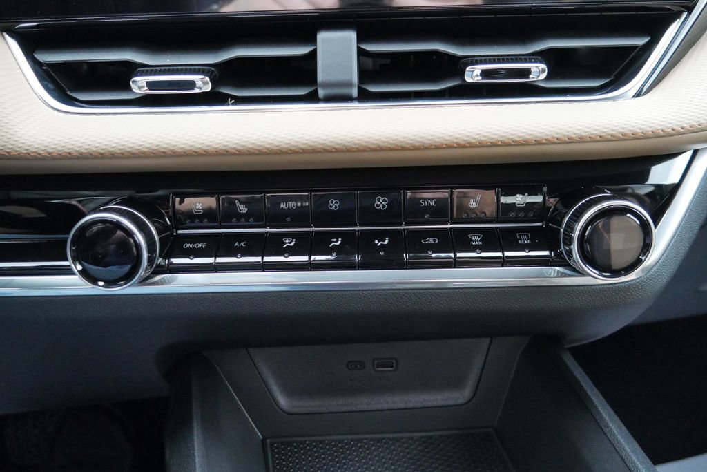 New 2026 Chevrolet Equinox ACTIV image 18