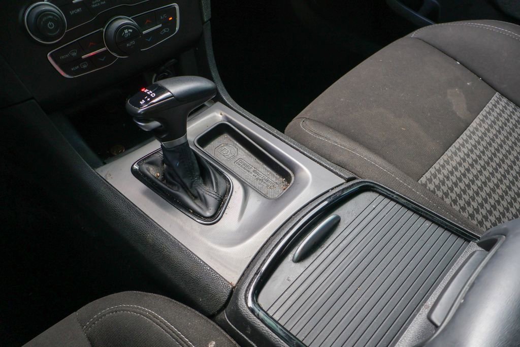 Used 2023 Dodge Charger R/T w/ Blacktop Package image 15